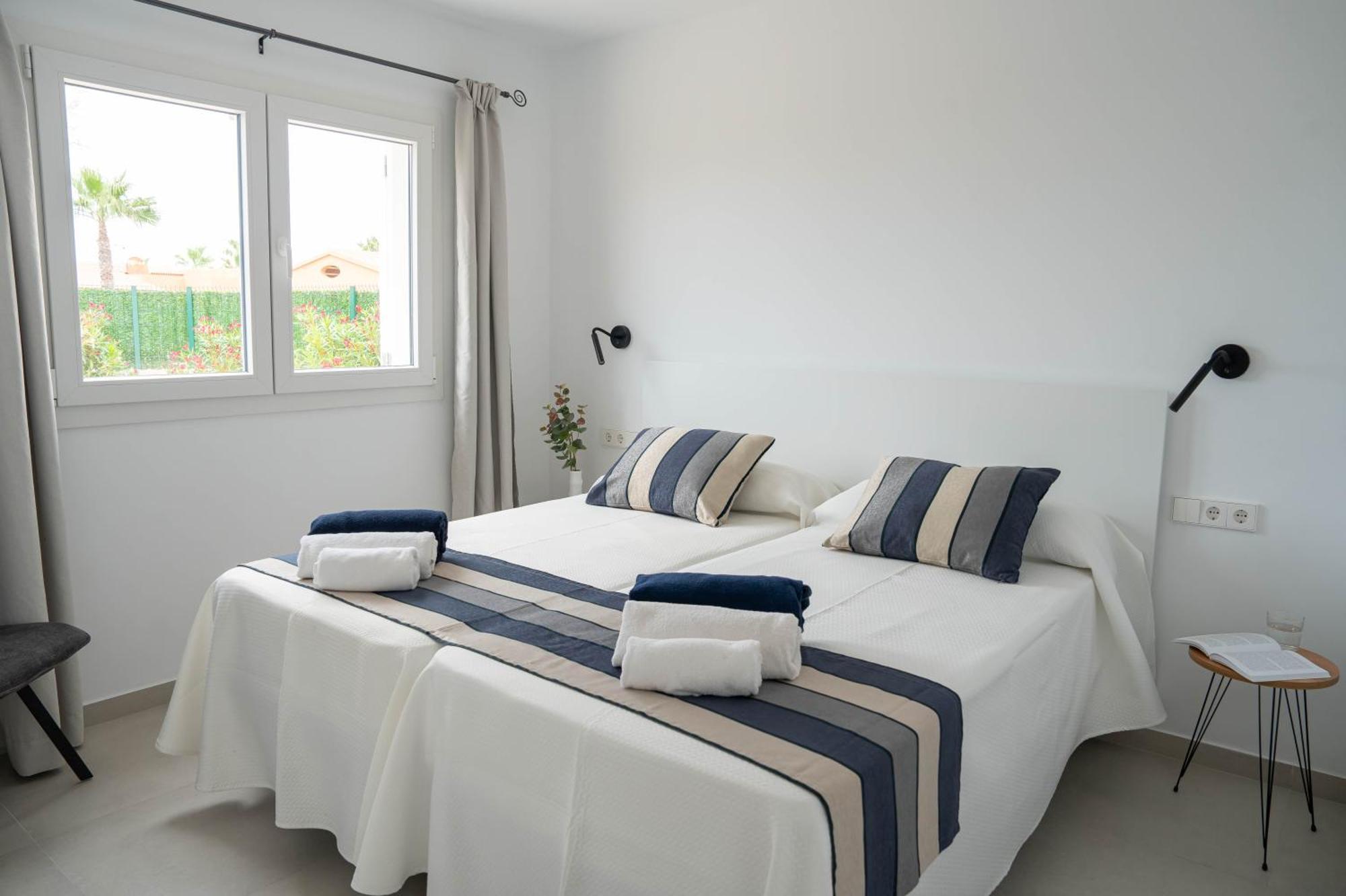 Sagitario Rymar Apartamentos Cala en Bosch Kültér fotó