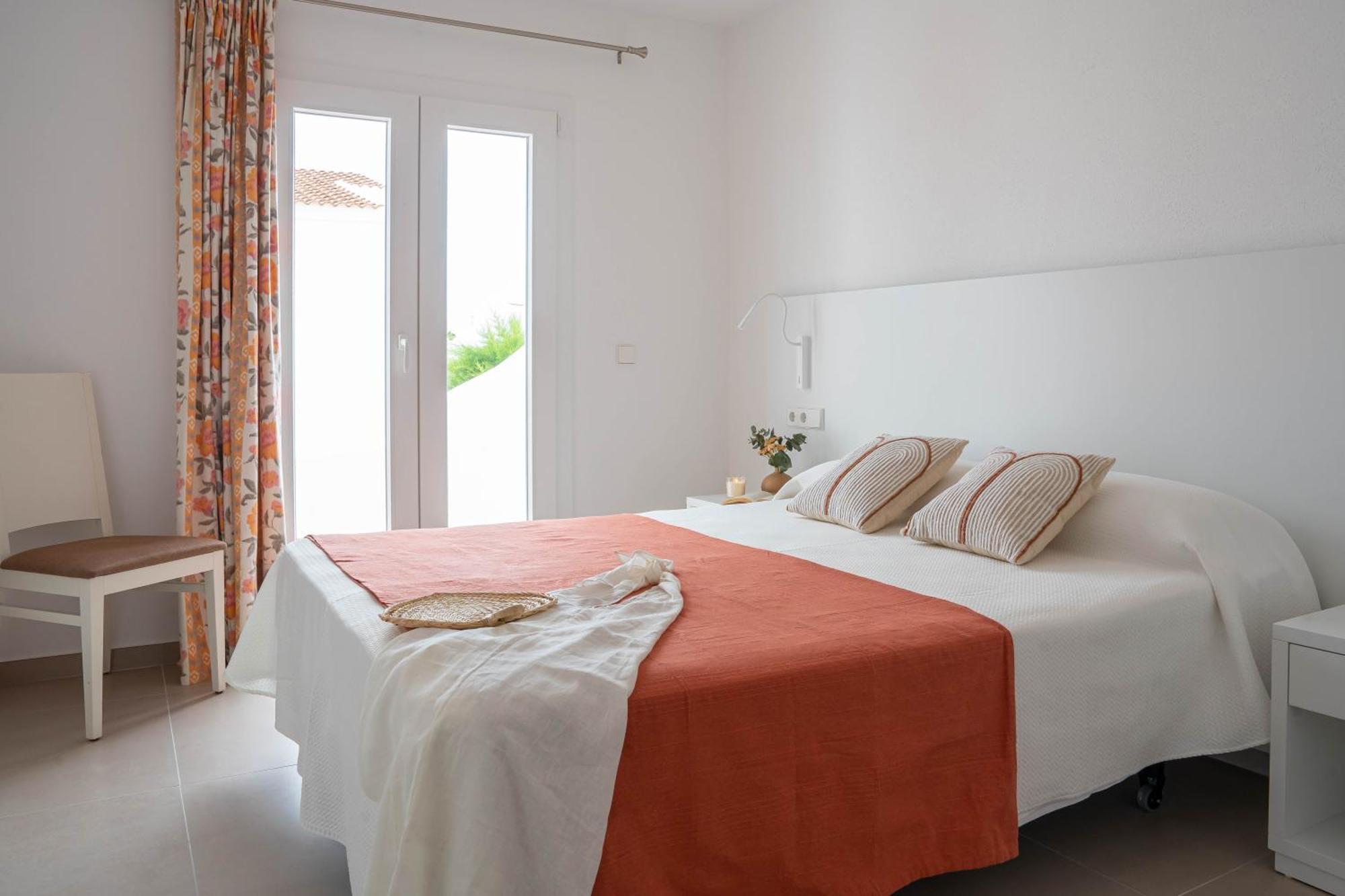 Sagitario Rymar Apartamentos Cala en Bosch Kültér fotó